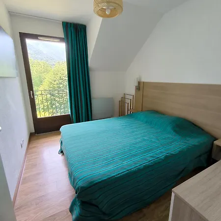 La Montagnette Apartment