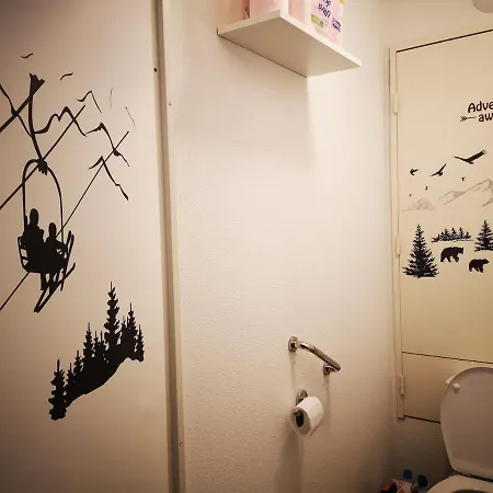 La Montagnette T2 2 étoiles, Wifi Et Parking Prive Avec Vue Sur La Montagne 2-4 Personnes Appartamento Bagnères-de-Luchon
