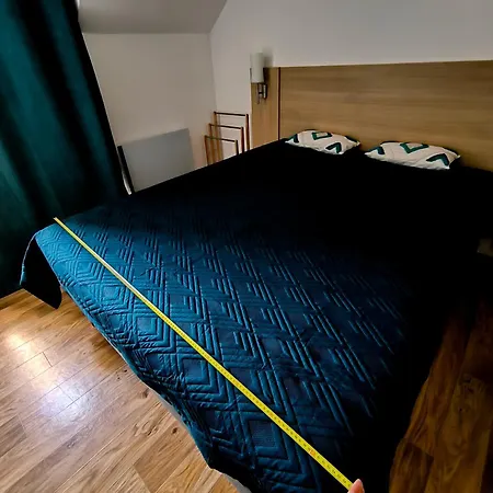 La Montagnette T2 2 étoiles, Wifi Et Parking Prive Avec Vue Sur La Montagne 2-4 Personnes
